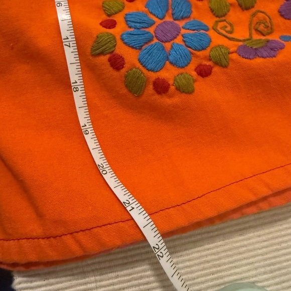🌺 Hand-Embroidered Mexican Girl’s Dress – Size 3T/4T 🌺 - Picture 3 of 6